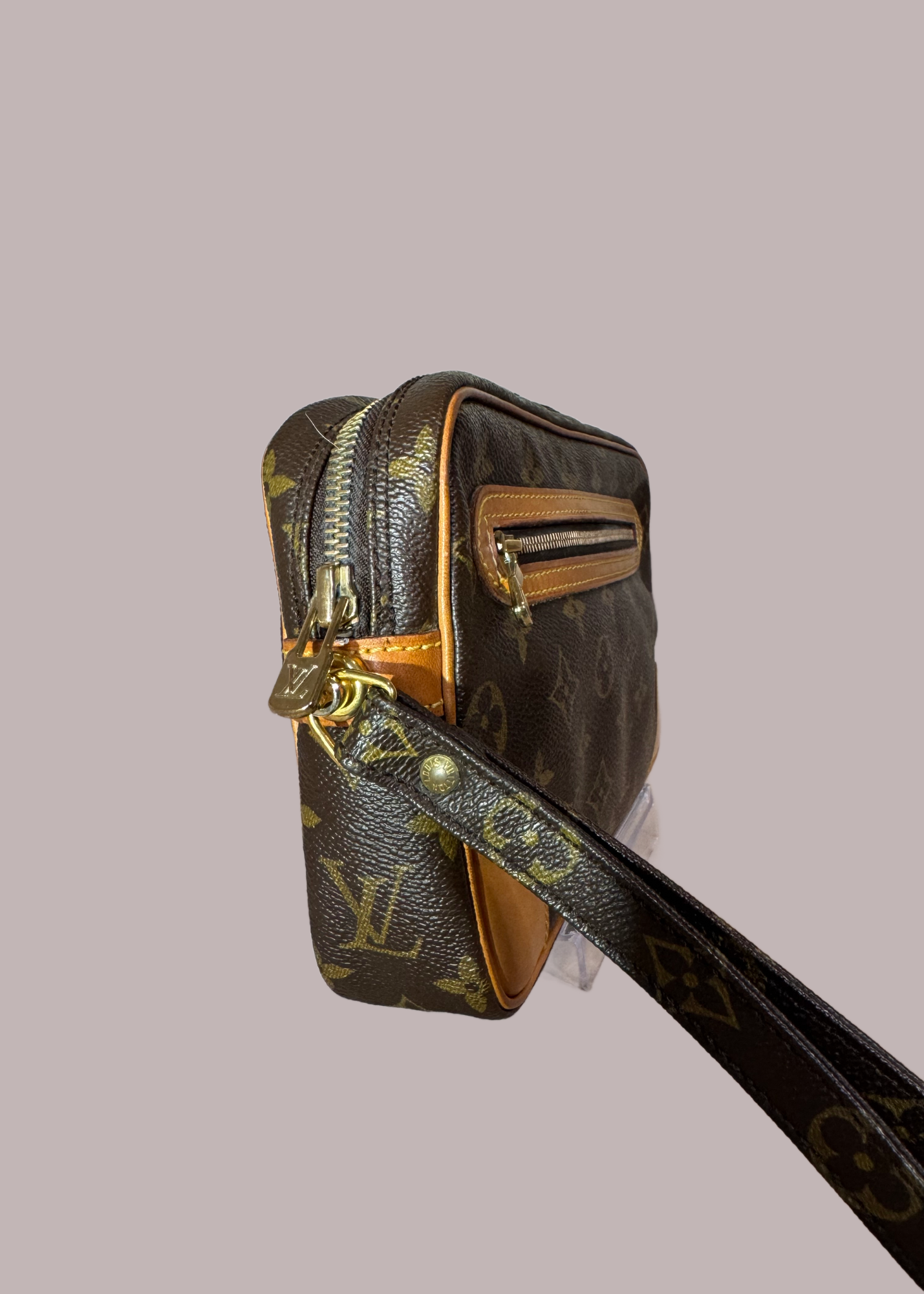 Louis Vuitton Marley Dragonne wrist bag